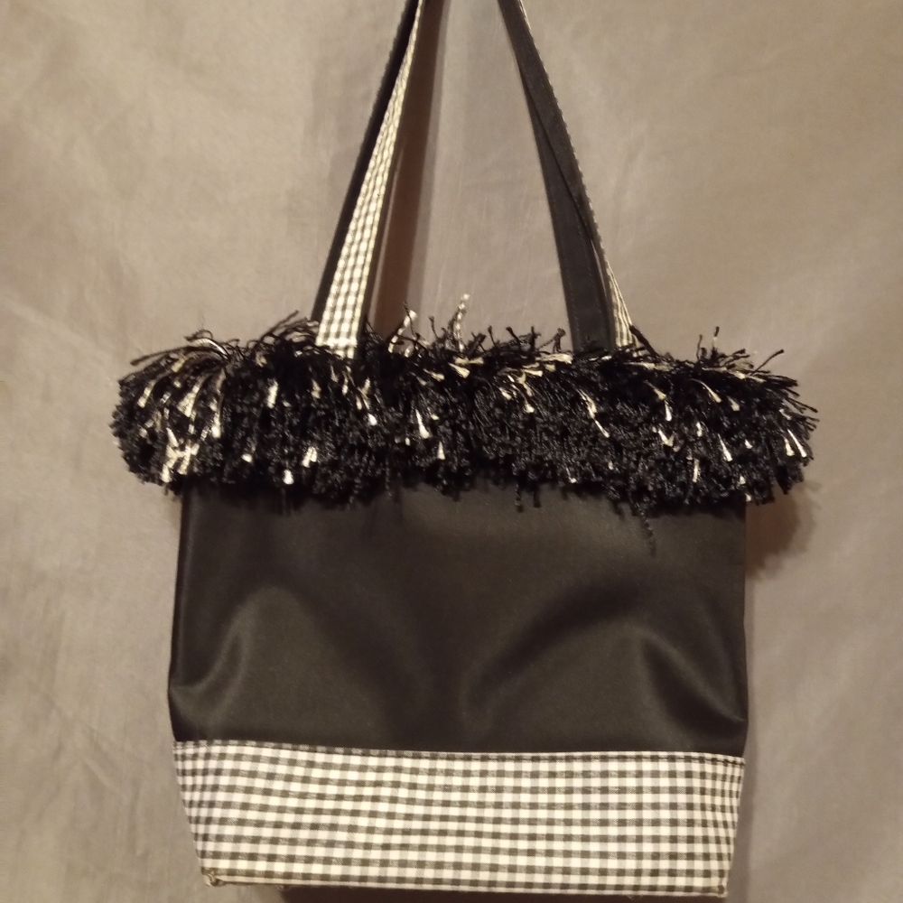 Black And White String Trimmed Scripture Shoulder… - image 3